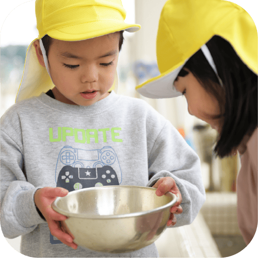 自分で考え創り出す子